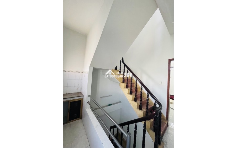 BÁN NHÀ MẶT TIỀN KINH DOANH - DTSD~150M2 – P.6 Q.TÂN BÌNH - 6 TẦNG BTCT - 8,2 TỶ (TL)